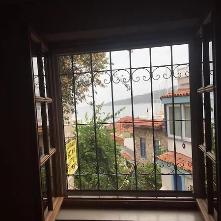 Casa vacanze Castle81homes Yellow-sari , Sea View House *