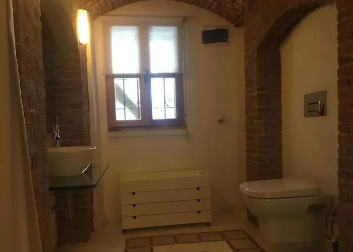 בית נופש Castle81homes Yellow-sari , Sea View House *