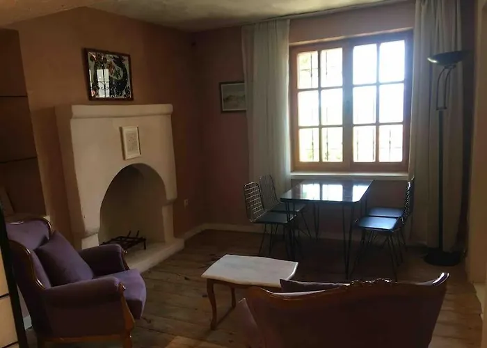 Castle81homes Yellow-sari , Sea View House מרמריס