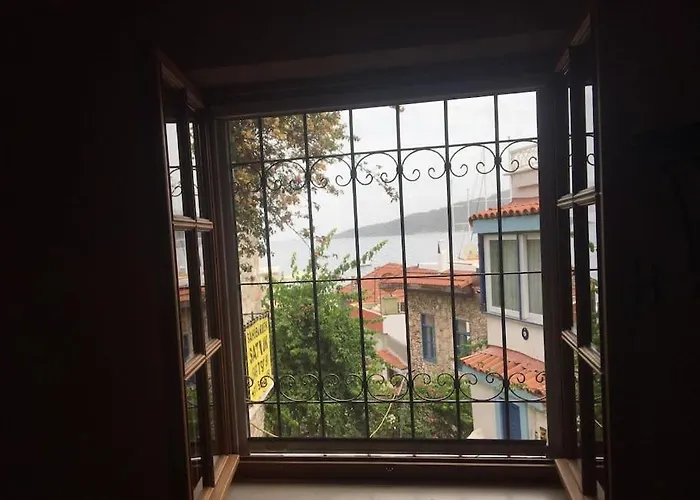 בית נופש Castle81homes Yellow-sari , Sea View House *