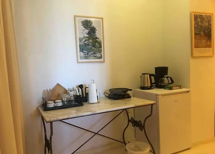 Castle81homes Yellow-sari , Sea View House بيت للعطل